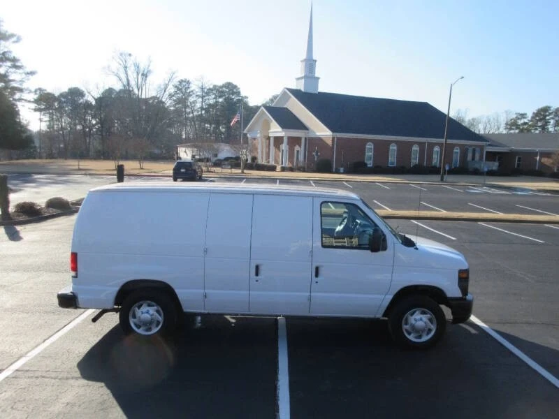 2014 Ford Econoline Van - Image 2 of 21