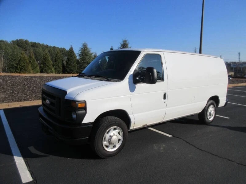 2014 Ford Econoline Van - Image 19 of 21