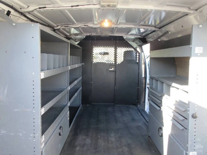 2014 Ford Econoline Van - Image 15 of 21