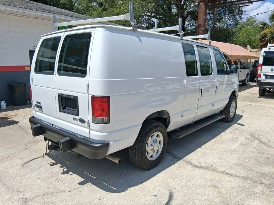 2014 Ford Econoline Van - Image 4 of 10