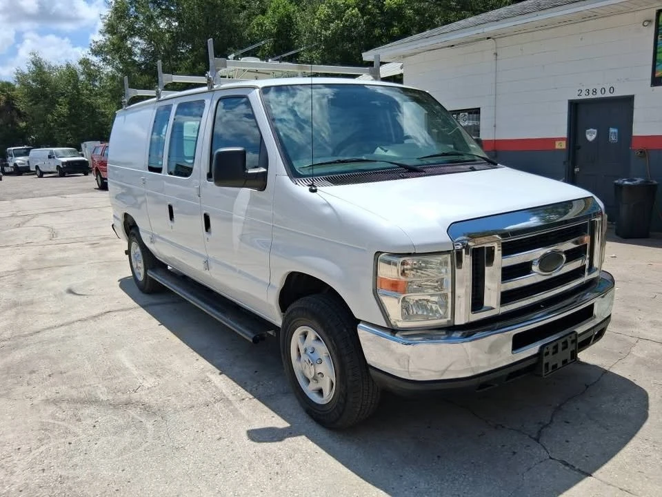 2014 Ford Econoline Van - Image 3 of 10
