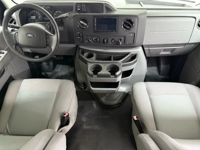 2014 Ford Econoline Van - Image 2 of 12
