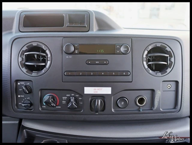 2014 Ford Econoline Van - Image 14 of 21