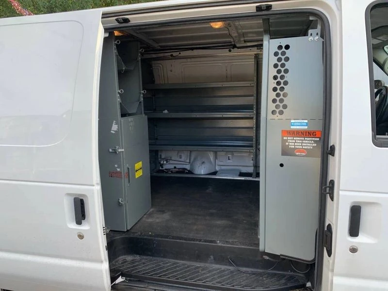 2014 Ford Econoline Van - Image 9 of 12