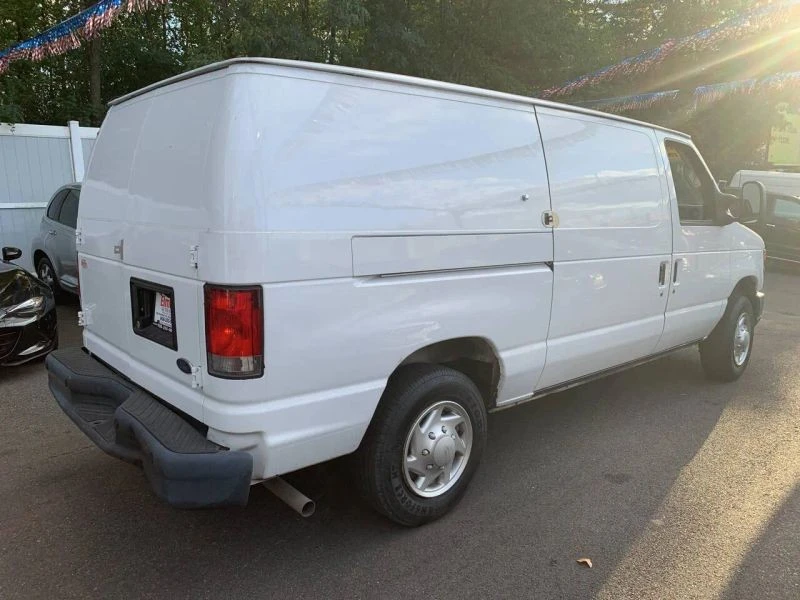 2014 Ford Econoline Van - Image 6 of 12