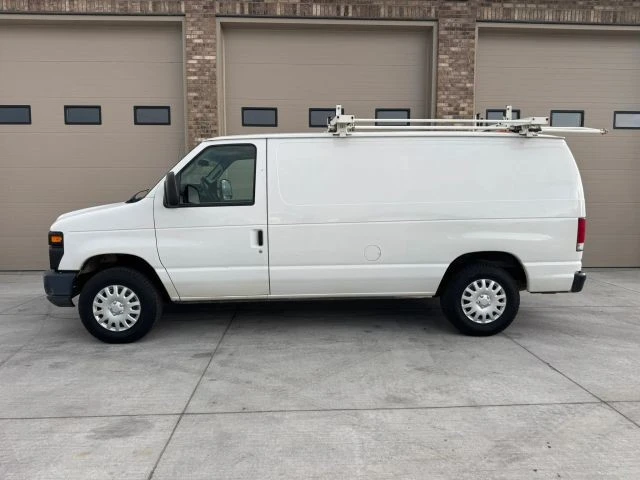 2014 Ford Econoline Van - Image 2 of 31