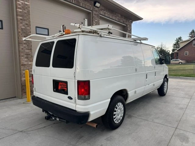 2014 Ford Econoline Van - Image 9 of 31
