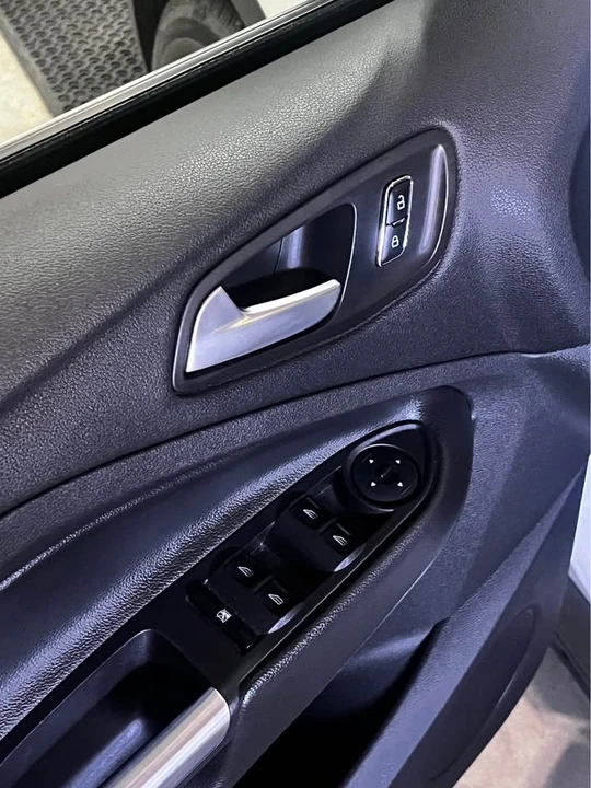 2014 Ford Escape - Image 12 of 20