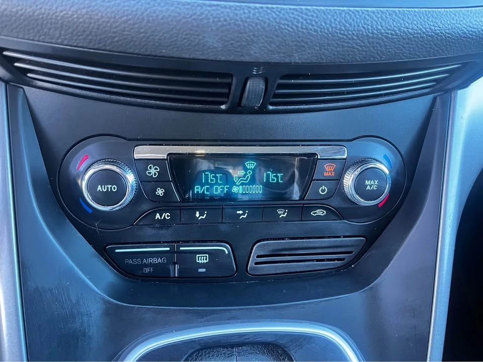 2014 Ford Escape - Image 10 of 20