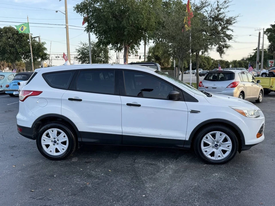 2014 Ford Escape - Image 8 of 21