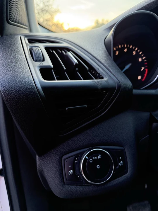 2014 Ford Escape - Image 14 of 21