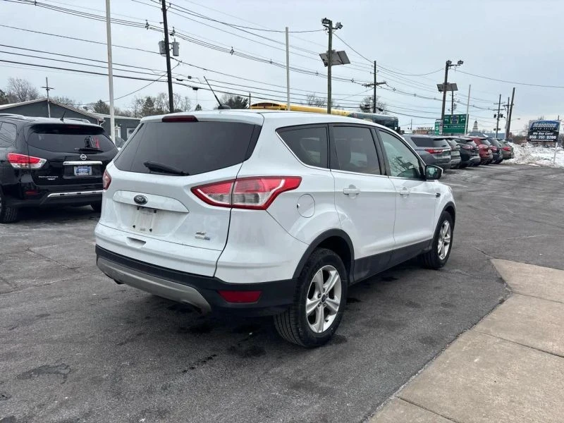 2014 Ford Escape - Image 7 of 12