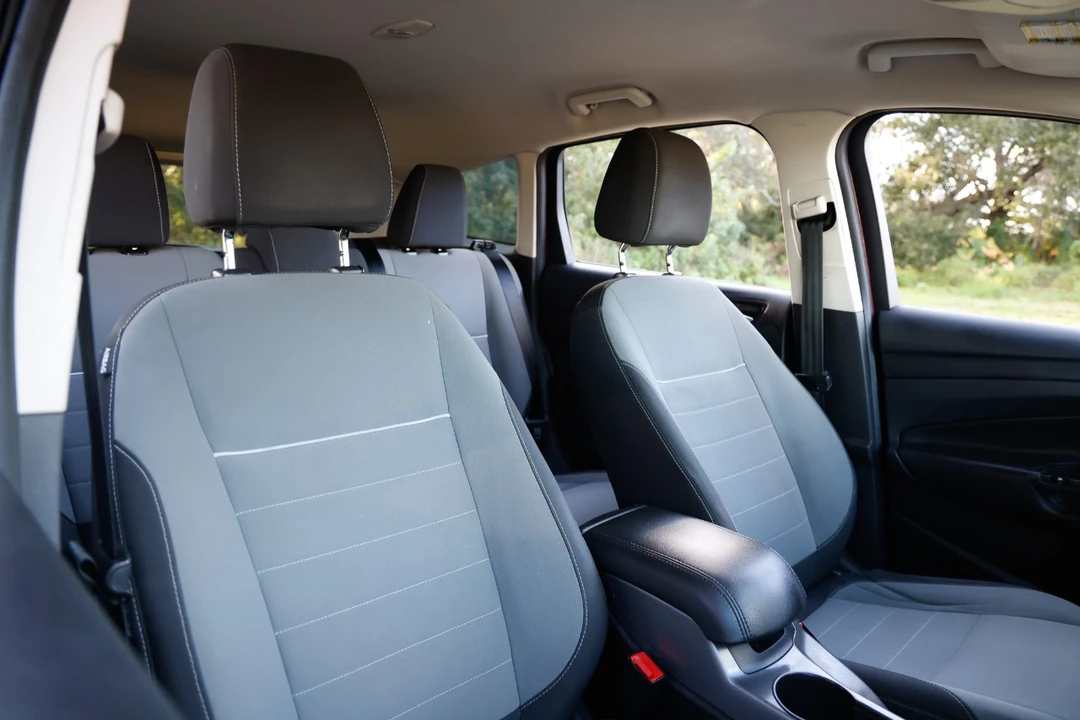 2014 Ford Escape - Image 16 of 21