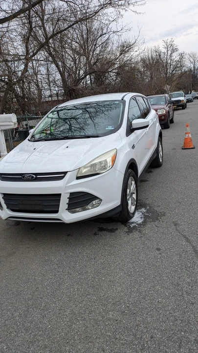 2014 Ford Escape - Image 4 of 8