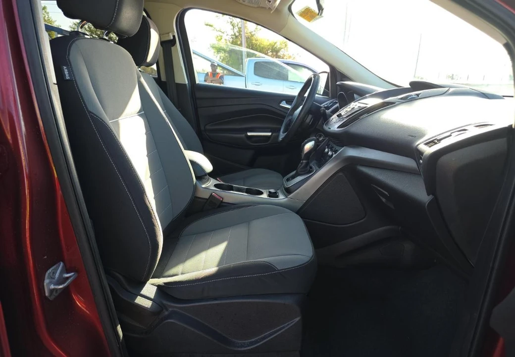 2014 Ford Escape - Image 11 of 18