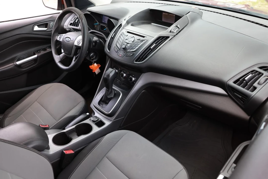 2014 Ford Escape - Image 16 of 31