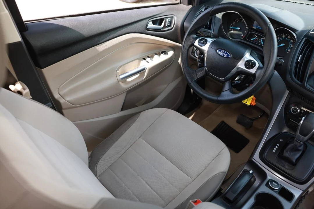 2014 Ford Escape - Image 20 of 21