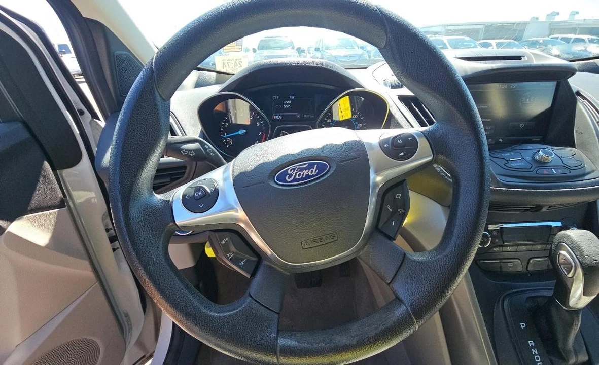 2014 Ford Escape - Image 10 of 13