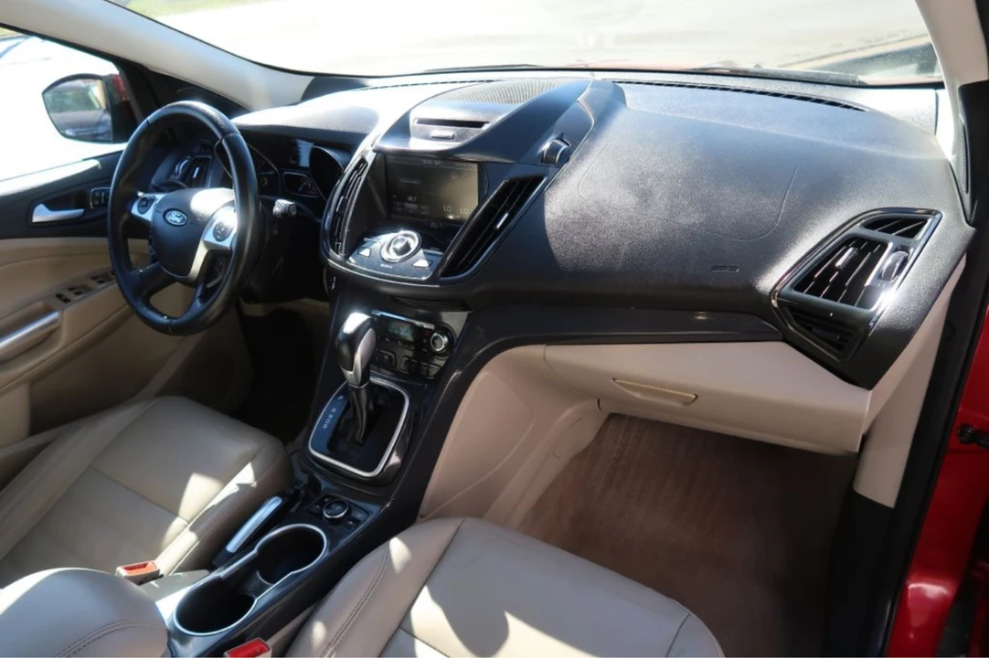 2014 Ford Escape - Image 10 of 14
