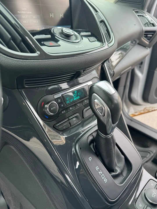 2014 Ford Escape - Image 16 of 20