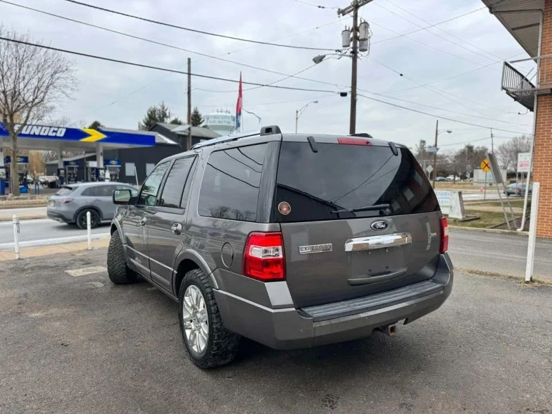 2014 Ford Expedition 3rd Gen - Image 10 of 12