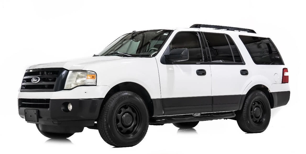 2014 Ford Expedition 3rd Gen - Image 2 of 12