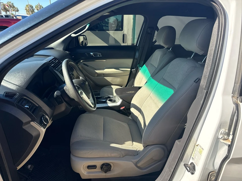 2014 Ford Explorer 5th Gen - Image 5 of 9