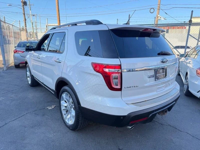 2014 Ford Explorer 5th Gen - Image 4 of 12