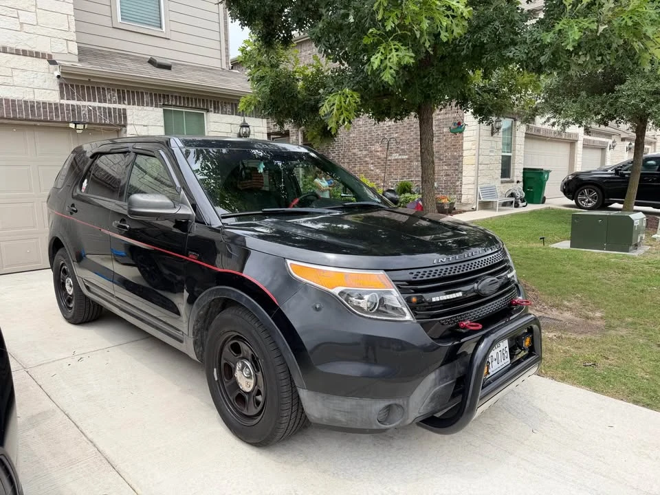 2014 Ford Explorer 5th Gen - Image 2 of 10