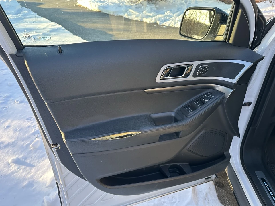 2014 Ford Explorer 5th Gen - Image 10 of 21