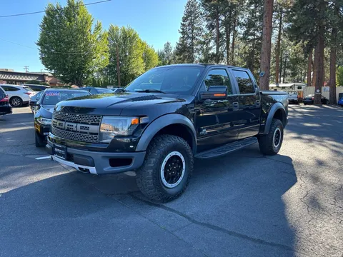 2014 Ford F-150 4WD SuperCrew 145" SVT Raptor