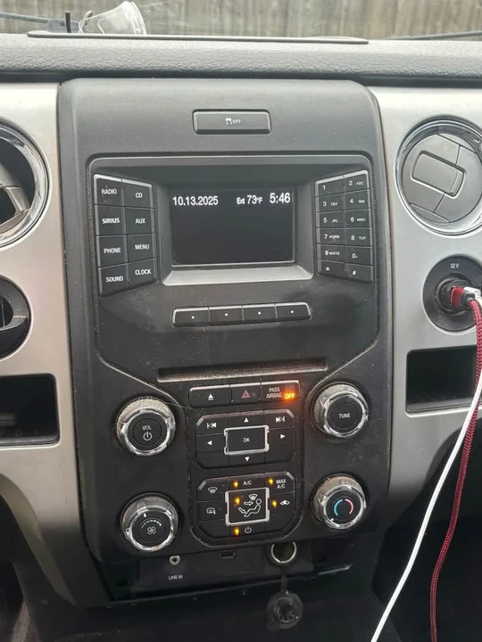 2014 Ford F-150 12th Gen - Image 2 of 9