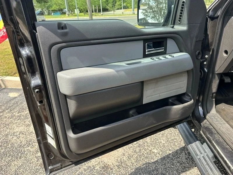 2014 Ford F-150 12th Gen - Image 9 of 12
