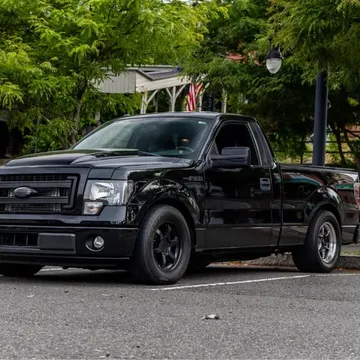 2014 Ford F-150 SVT Lightning Pickup 2D 6 1/2 ft