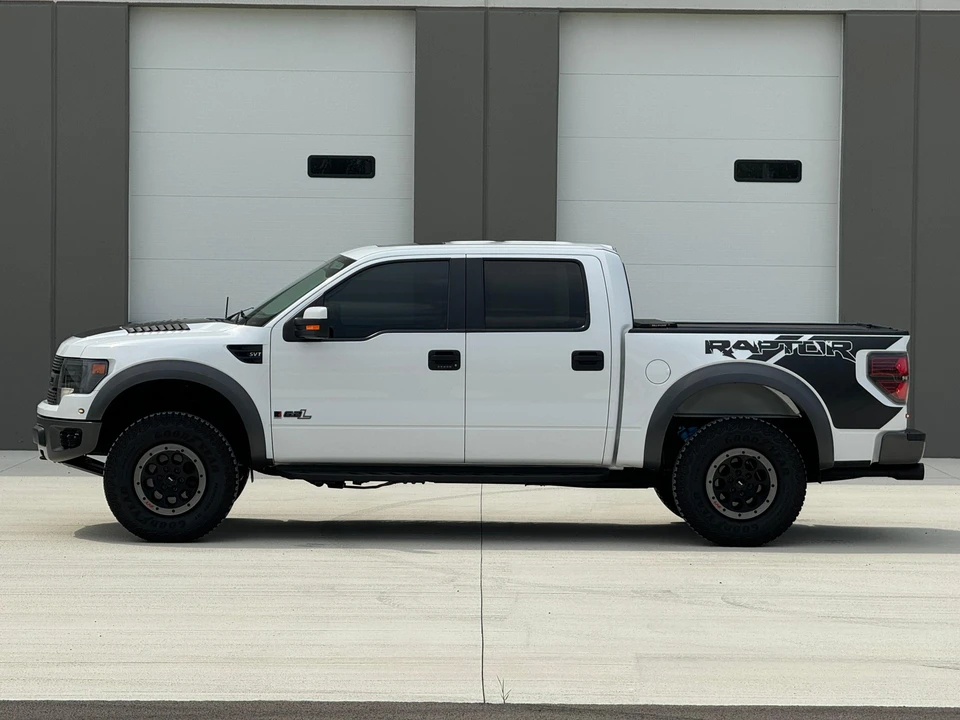 2014 Ford F-150 Raptor 12th Gen - Image 9 of 31