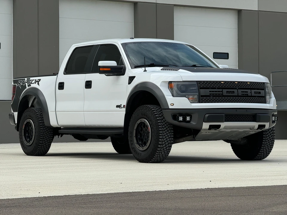 2014 Ford F-150 Raptor 12th Gen - Image 16 of 31
