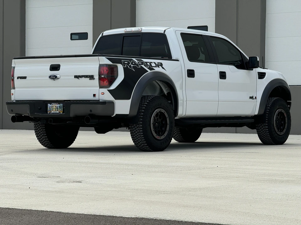 2014 Ford F-150 Raptor 12th Gen - Image 14 of 31