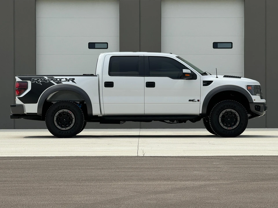 2014 Ford F-150 Raptor 12th Gen - Image 15 of 31