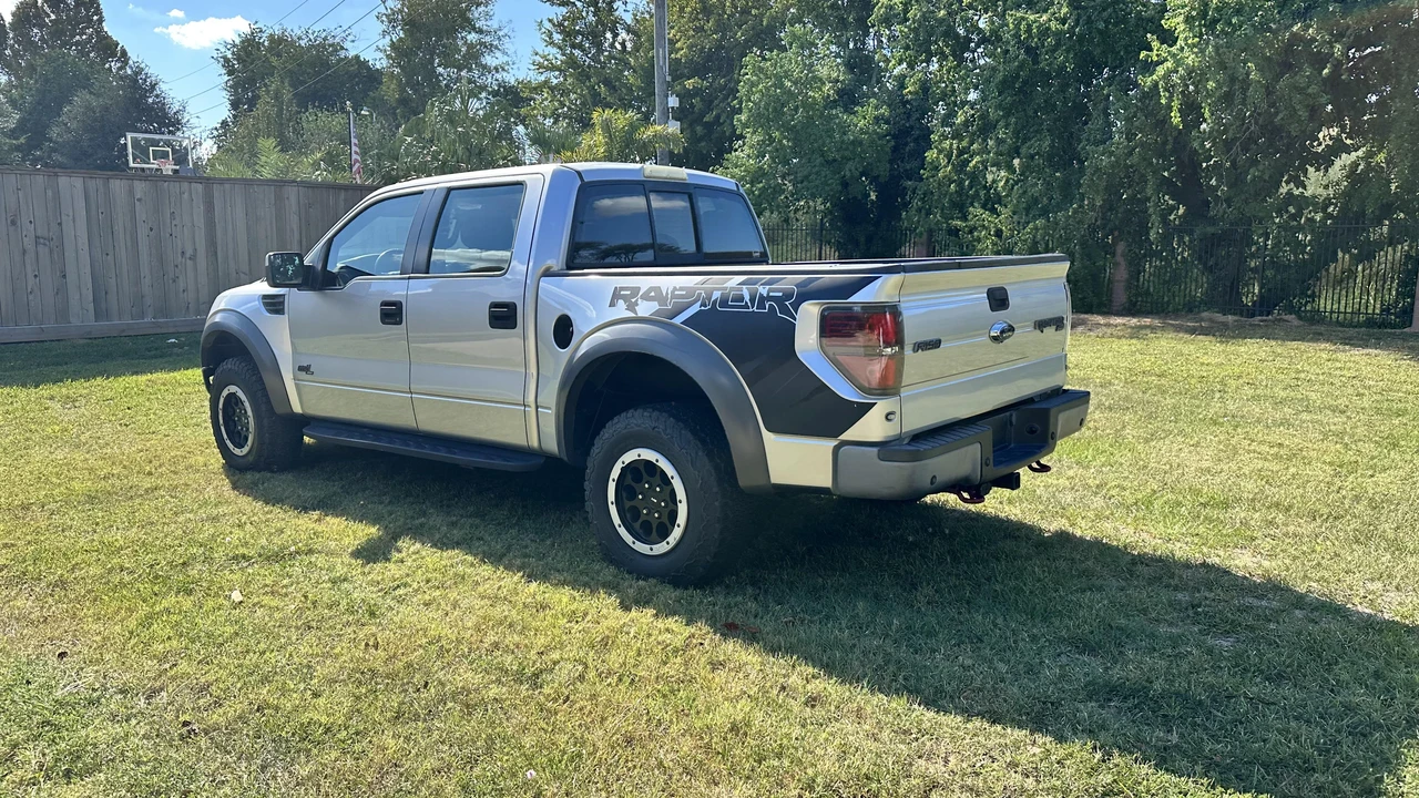 2014 Ford F-150 Raptor 12th Gen - Image 19 of 31