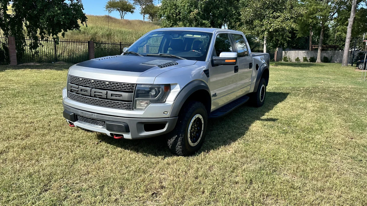 2014 Ford F-150 Raptor 12th Gen - Image 9 of 31