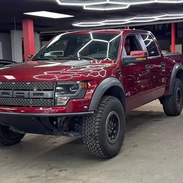 2014 Ford F-150 SVT Raptor 4dr SuperCrew Styleside 5.5 ft. SB
