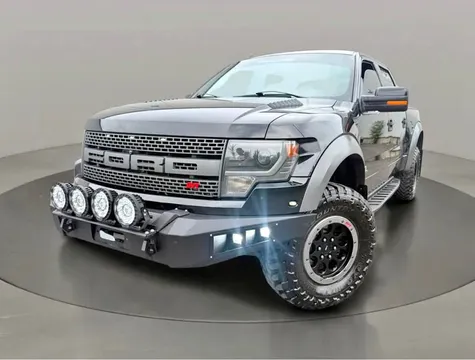 2014 Ford F-150 SVT Raptor Pickup 4D 5 1/2 ft