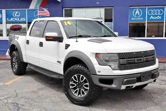 2014 Ford F-150 SVT Raptor Pickup 4D 5 1/2 ft