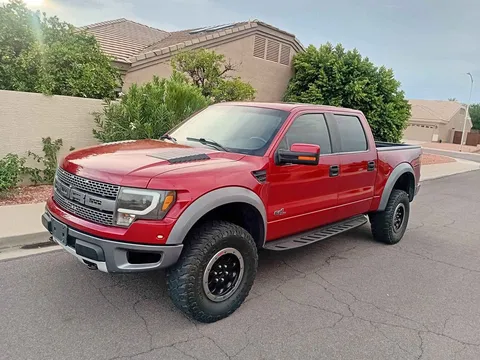 2014 Ford F-150 SVT Raptor Pickup 4D 5 1/2 ft