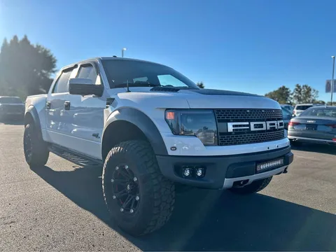 2014 Ford F-150 SVT Raptor Pickup 4D 5 1/2 ft