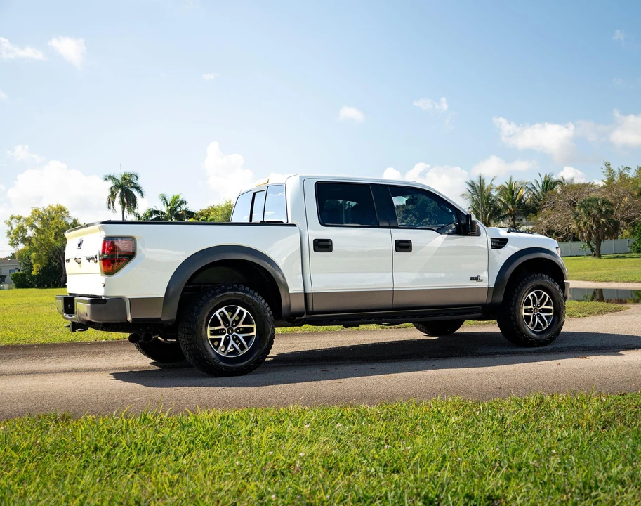 2014 Ford F-150 Raptor 12th Gen - Image 9 of 31