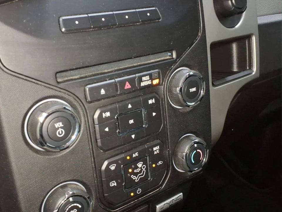 2014 Ford F-150 12th Gen - Image 9 of 25
