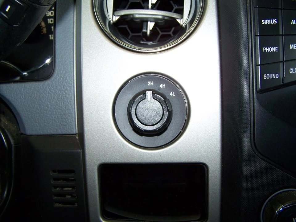 2014 Ford F-150 12th Gen - Image 12 of 31