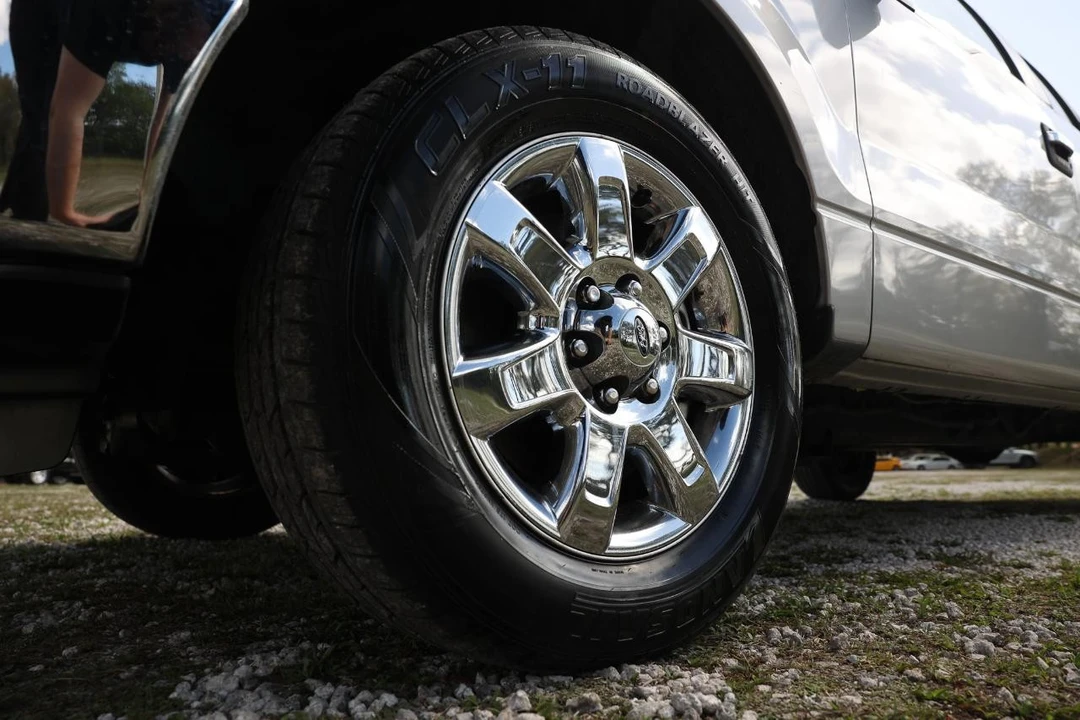 2014 Ford F-150 12th Gen - Image 24 of 31