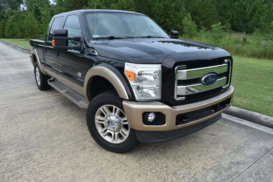 2014 Ford Super Duty 3rd Gen - Image 2 of 3